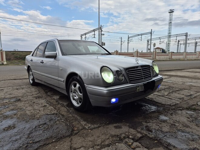Mercedes E 230 1996, 450,000 km - 2.3 l - Ağstafa