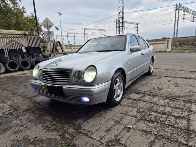 Mercedes E 230 1996, 450,000 km - 2.3 l - Ağstafa
