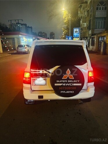 Mitsubishi Pajero io 1999, 310,000 km - 1.8 l - Bakı