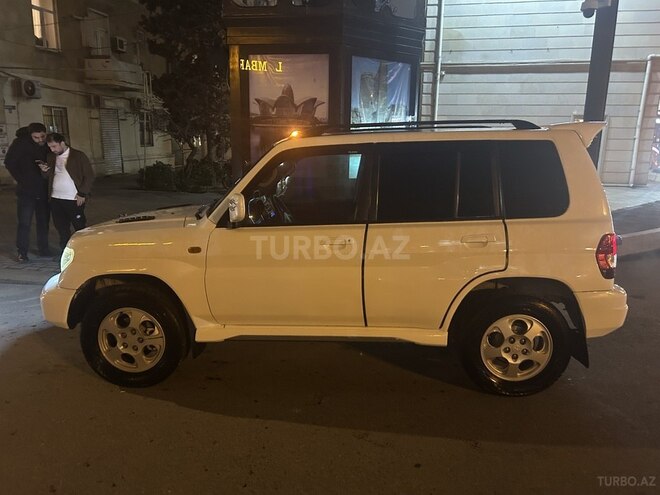 Mitsubishi Pajero io 1999, 310,000 km - 1.8 l - Bakı