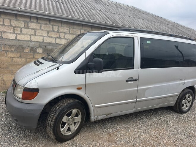 Mercedes  1999, 652,500 km - 2.1 l - Quba