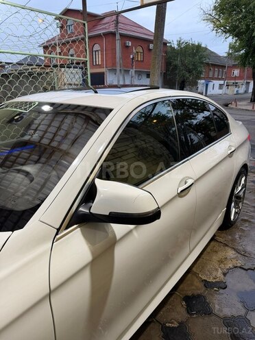 BMW 528 2015, 228,000 km - 2.0 l - Lənkəran