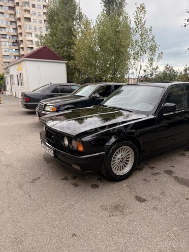 BMW 525 1992, 350,000 km - 2.5 л - Bakı