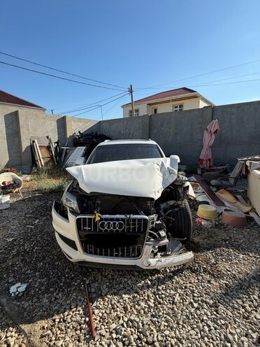 Audi Q7 2008, 242,000 km - 4.2 л - Sumqayıt