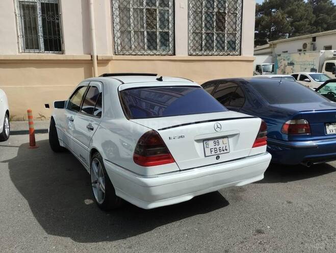 Mercedes C 230 1999, 264,762 km - 2.3 l - Bakı