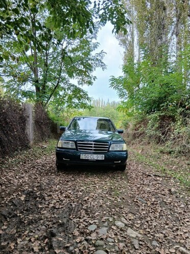 Mercedes C 220 1995, 450,000 km - 2.2 l - Ağstafa