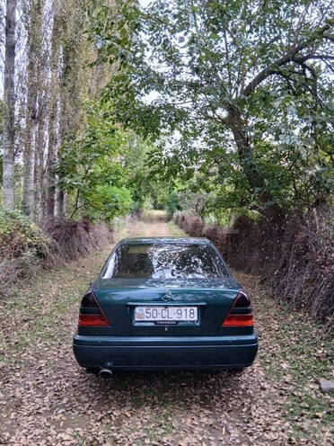 Mercedes C 220 1995, 450,000 km - 2.2 l - Ağstafa