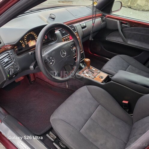 Mercedes E 200 1999, 380,000 km - 2.0 l - Bakı