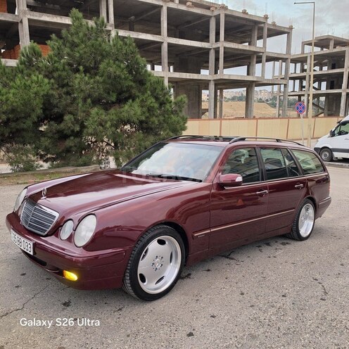 Mercedes E 200 1999, 380,000 km - 2.0 l - Bakı