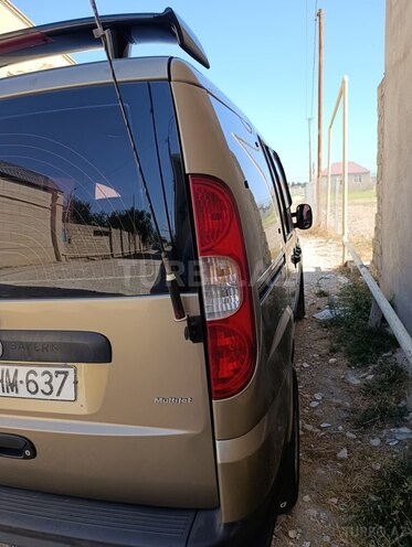 Fiat Doblo 2007, 324,230 km - 1.3 l - Bakı