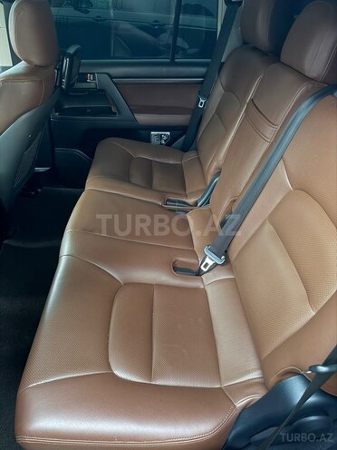 Toyota Land Cruiser 2017, 134,900 km - 4.0 l - Bakı