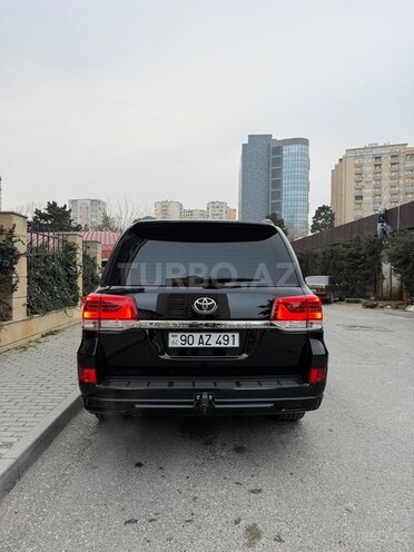 Toyota Land Cruiser 2017, 134,900 km - 4.0 l - Bakı