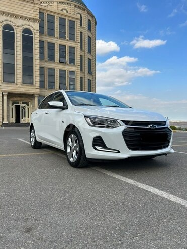 Chevrolet Onix 2024, 9,000 km - 1.2 л - Bakı