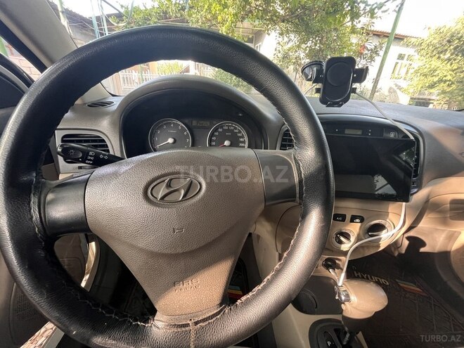 Hyundai Accent 2010, 373,000 km - 1.4 л - Kürdəmir