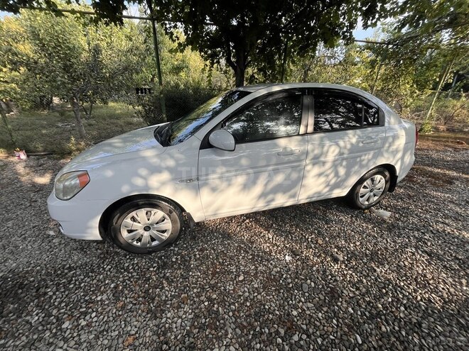 Hyundai Accent 2010, 373,000 km - 1.4 л - Kürdəmir