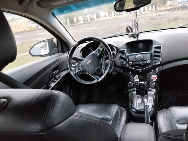 Chevrolet Cruze 2012, 239,000 km - 1.4 l - Lerik