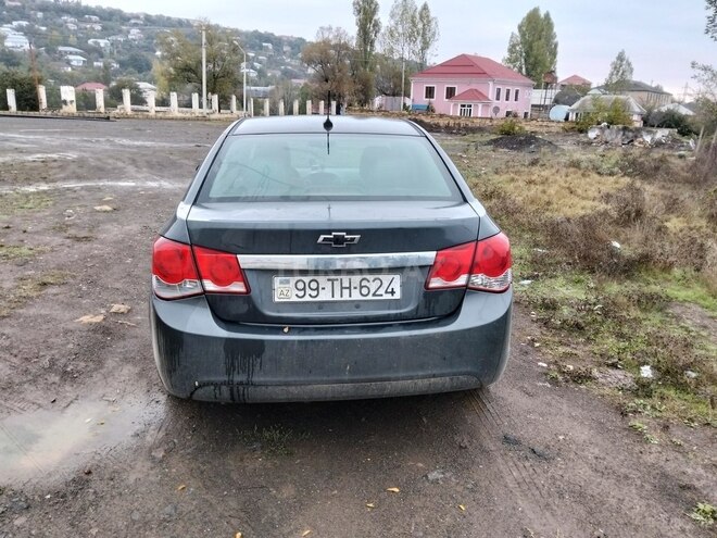 Chevrolet Cruze 2012, 239,000 km - 1.4 l - Lerik