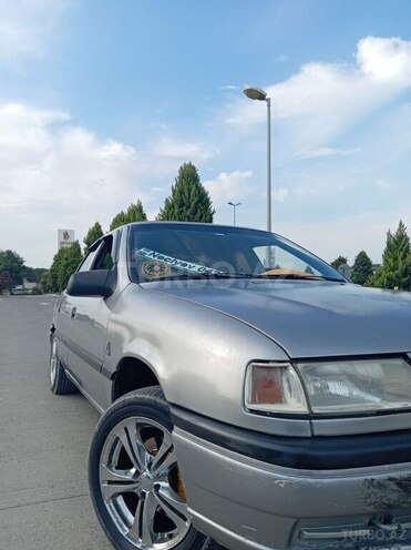 Opel Vectra 1993, 60,000 km - 1.8 l - Bakı