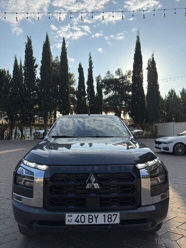 Mitsubishi L200 2024, 120,000 km - 2.4 l - Quba
