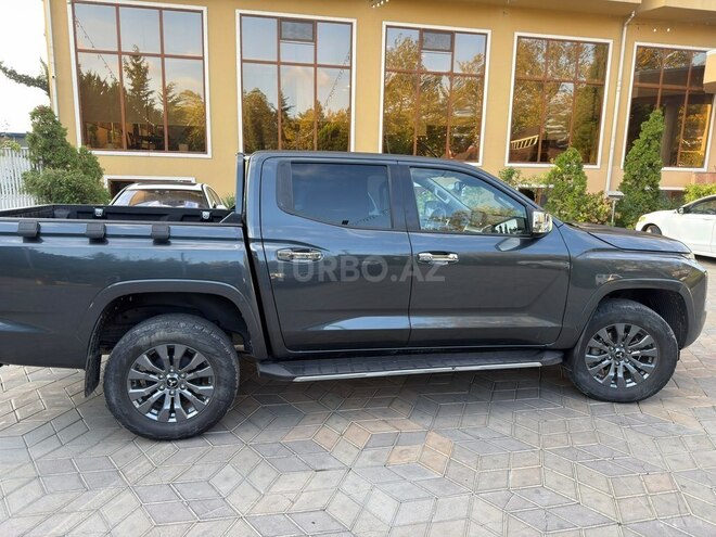 Mitsubishi L200 2024, 120,000 km - 2.4 l - Quba