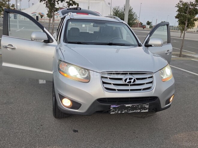 Hyundai Santa Fe 2009, 285,000 km - 2.0 l - Bakı