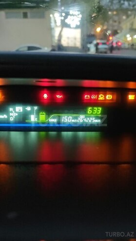 Toyota Prius V 2014, 264,000 km - 1.8 l - Bakı