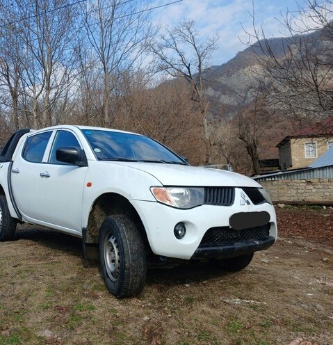 Mitsubishi L200 2008, 400,000 km - 2.5 l - Şamaxı