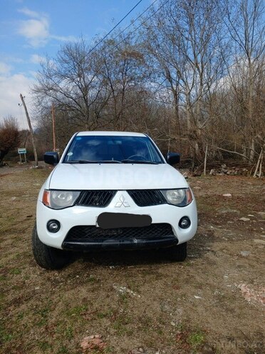 Mitsubishi L200 2008, 400,000 km - 2.5 l - Şamaxı