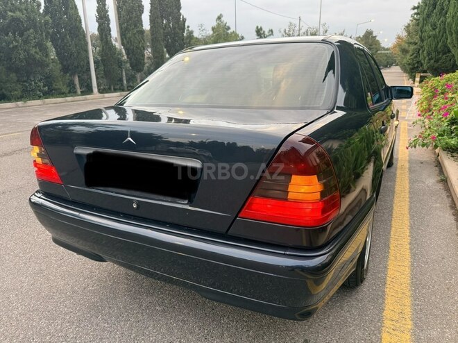 Mercedes C 230 2000, 244,559 km - 1.8 l - Bakı