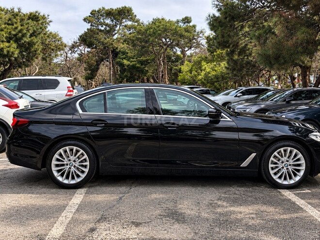 BMW 520 2022, 32,000 km - 2.0 l - Bakı