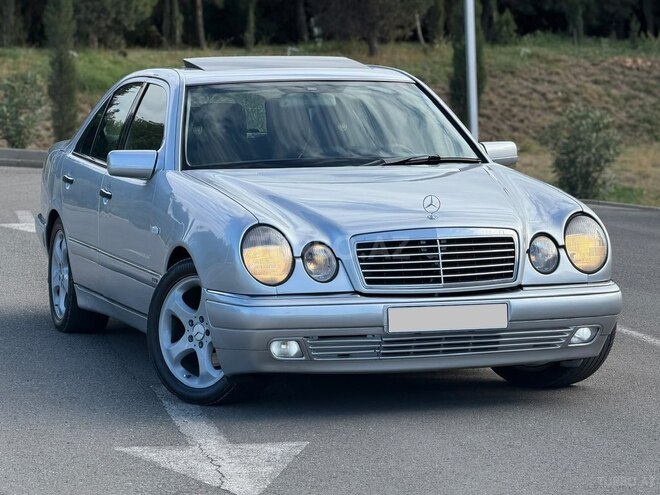Mercedes E 240 1999, 248,560 km - 2.4 л - Gəncə