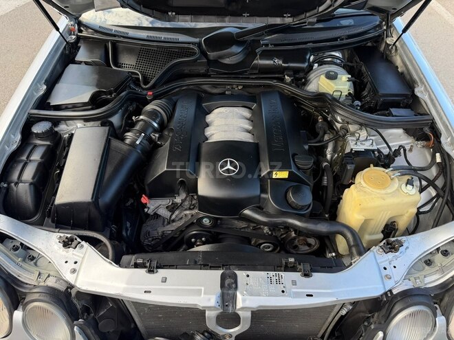 Mercedes E 240 1999, 248,560 km - 2.4 л - Gəncə