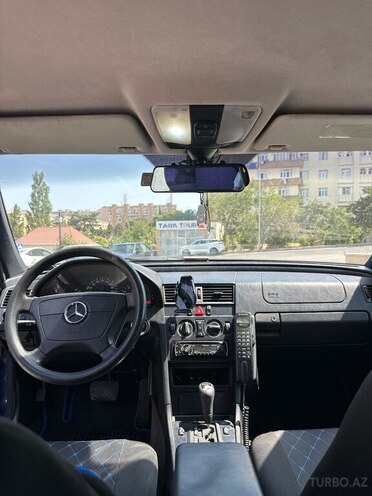 Mercedes C 180 1998, 319,000 km - 1.8 l - Bakı