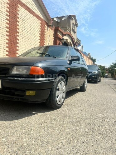 Opel Astra 1998, 358,000 km - 1.6 l - Bakı