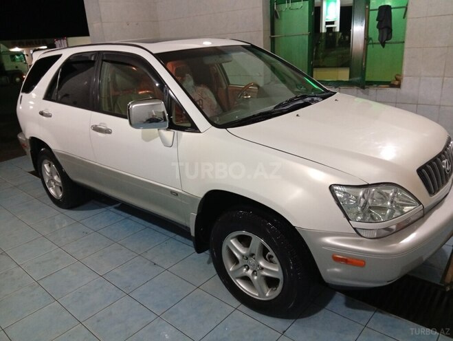 Lexus RX 300 2001, 241,361 km - 3.0 л - Qusar