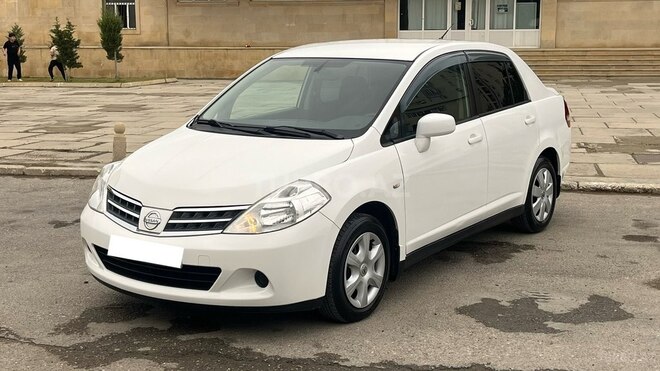 Nissan Tiida 2011, 78,000 km - 1.5 л - Bakı