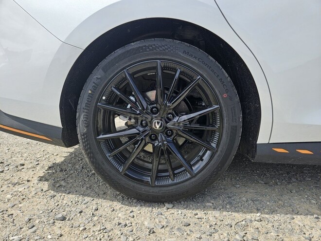 Changan Uni-V 2026, 1,400 km - 1.5 л - Sumqayıt
