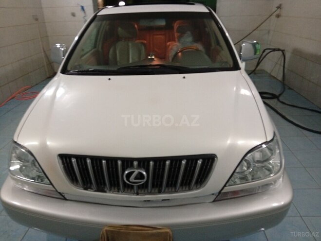 Lexus RX 300 2001, 241,361 km - 3.0 л - Qusar