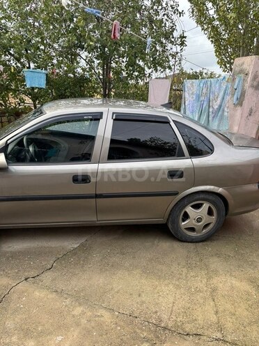 Opel Vectra 1997, 350,000 km - 1.8 l - Bakı