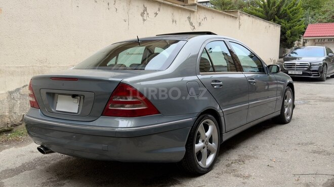 Mercedes C 230 2005, 449,360 km - 2.5 l - Bakı