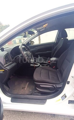 Hyundai Elantra 2018, 163,000 km - 2.0 l - Bakı