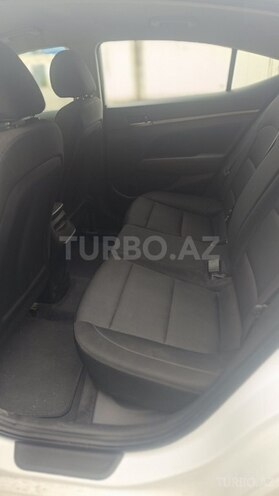 Hyundai Elantra 2018, 163,000 km - 2.0 l - Bakı