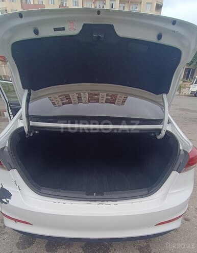 Hyundai Elantra 2018, 163,000 km - 2.0 l - Bakı