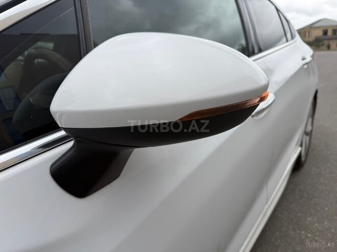 Chevrolet Cruze 2017, 160,280 km - 1.4 l - Quba