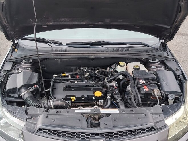 Chevrolet Cruze 2015, 240,000 km - 1.4 л - İsmayıllı