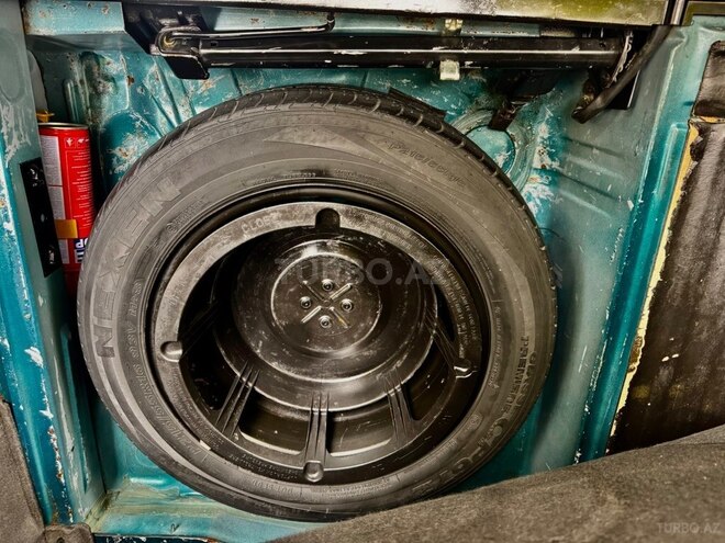 Mercedes E 230 1997, 295,000 km - 2.3 л - Masallı
