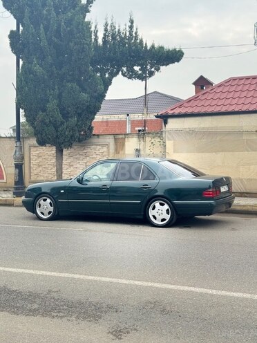 Mercedes E 230 1997, 295,000 km - 2.3 л - Masallı