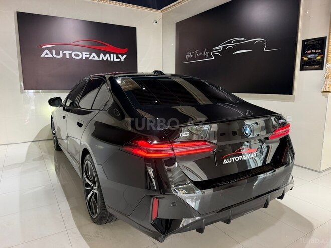 BMW i5 2023, 59,900 km - 0.0 l - Bakı