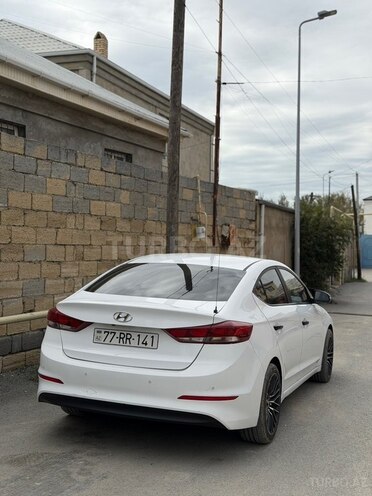 Hyundai Avante 2016, 250,000 km - 1.6 l - Bakı