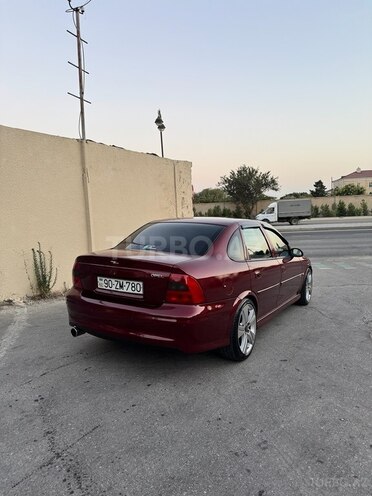 Opel Vectra 1999, 332,769 km - 2.0 l - Bakı